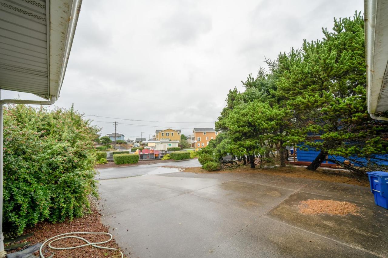 Captain Bill'S Beachhouse Lincoln City Exterior foto